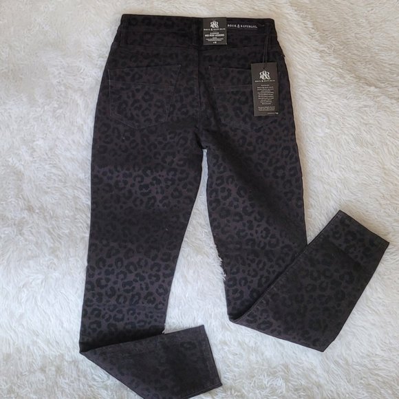 Rock & Republic Kashmiere Mid Rise Legging Black Jean Jaguar Prints Size 4 - Picture 7 of 11